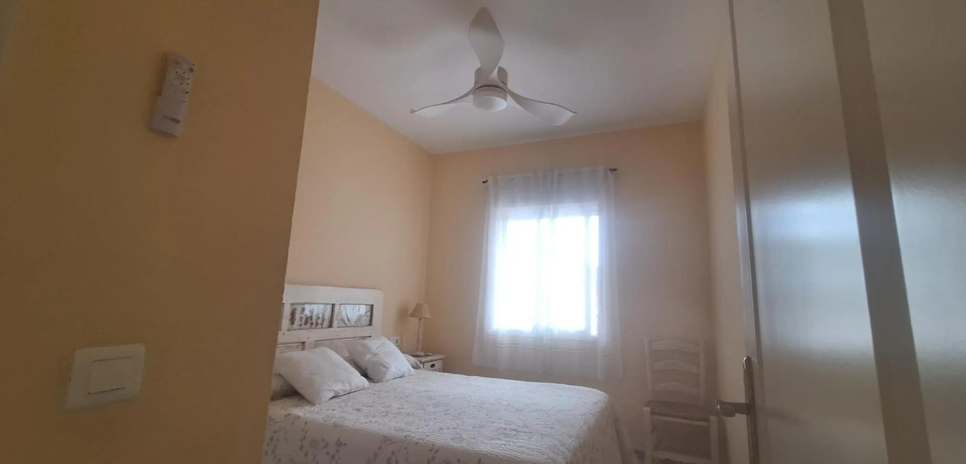 아파트 Apartamento La Barrosa ,Urb Los Veleros 치클라나 데 라 프론테라
